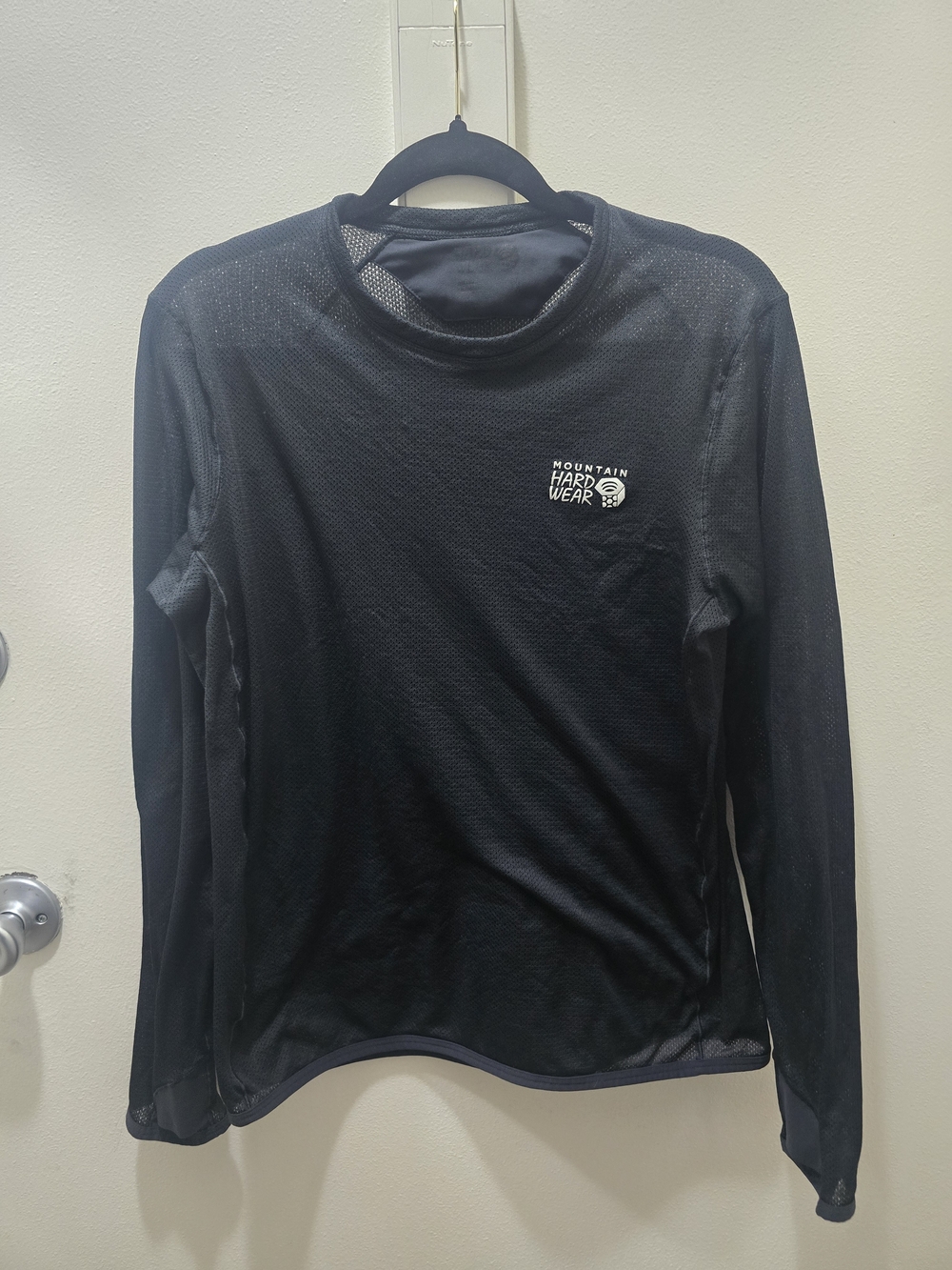 ​Mountain Hardwear Men's AirMesh Long Sleeve Crew - Picture 2 of 12